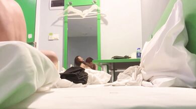 91大神迪哥酒店忽悠喝的醉醺醺的小姐姐有点不情愿直接强推完美露脸